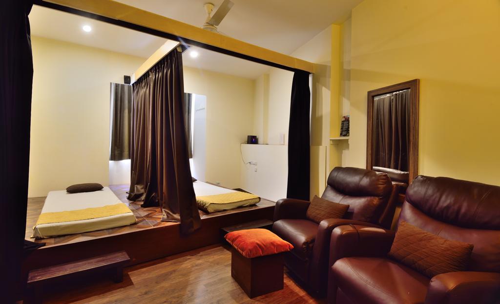 Hotel Crossroads Gurgaon Exterior foto